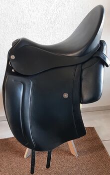 Iberosattel : Còrdoba Comfort - Premium line Dressur - Glattleder 18 schwarz - wie neu, Iberosattel Còrdoba Comfort - Premium line Dressur, Ruth Sauder, Dressage Saddle, Kriechenwil