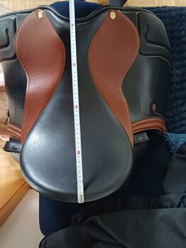 Iberosattel Córdoba Comfort Premium Line Dressur – 18 Zoll – 44 cm Auflage – 1.700 € VB Iberosattel  Iberosattel Córdoba Comfort Premium Line Dressur – 18 Zoll – 