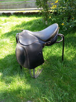 Islandsattel Töltsattel Dressursattel John Webb der Marke Loesdau, Loesdau / John Webb, Susanne , Dressage Saddle, Waakirchen