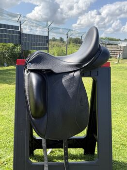 Icon Flight Custom Dressursattel | 17" | Pony Panel | Top Zustand | Custom, Custom  Icon Fligth, Christin Flachs, Dressursattel, Süderheistedt 