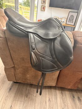 Ideal impala pro monoflap, Ideal Impala professional, Katie Macintyre, Jumping Saddle, Onich