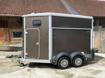 Ifor Williams HB511 Tür/Rampenkombi Pferdeanhänger Ifor Williams HB511