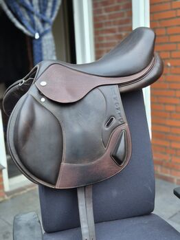 Ikonic cross pro evolution 17'', Ikonic Cross pro Evolution , Finja, Jumping Saddle, Niebüll