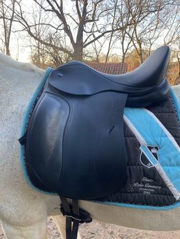 Ikonic Evolution Dressursattel 17,5“, Ikonic  Evolution , Mona, Dressage Saddle, Gleichen