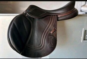 Ikonic Evolution Springsattel, Ikonic Evolution, Melanie, Jumping Saddle, Südlohn