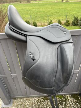 Ikonic Light Dressursattel Hybrid Monoblatt, Ikonic Light Dressursattel Hybrid Monoblatt, Selina Hauschild , Dressage Saddle, Göttingen 