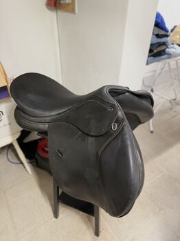 Ikonic Sattel Classic Line Vielseitigkeitssattel 18Zoll, Ikonic Classic Line, Jana, All Purpose Saddle, Leinefelde