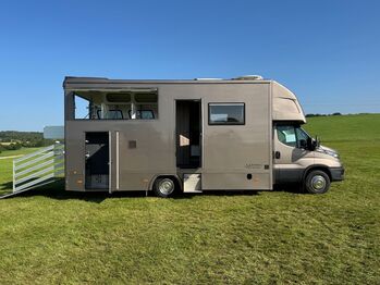 Iveco Pferdetransporter Daily 72-210 Automatik Wohnmobil, Iveco Iveco Daily, Gerhard Strobel (Dickenherr Trucks und Trailers), Horse Trailers, Baden-Württemberg - Unterschneidheim