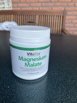 Neues Vitality Magnesium Malate, Vitality Magnesium Malate, Lena Klein-Ridder, Pasza i suplementy dla koni, Raesfeld