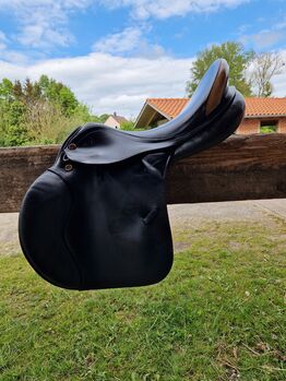 Speingsattel Prestige Venezia, Prestige Venezia, Vici W, Jumping Saddle, Dassel