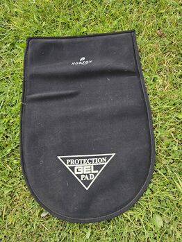 Equestrian gel pad