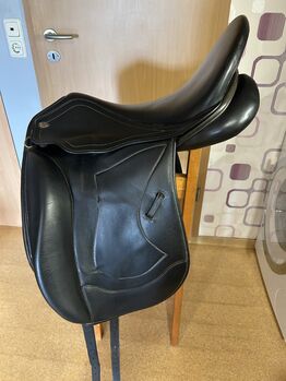 Jorge Canaves Monoblatt Dressursattel 17,5 Zoll, Leonie , Dressursattel, Prinzenmoor