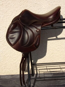 Jumping Antares monoflap Saddle 17'5, Antares Contact , sophia, Springsattel, hery sur alby