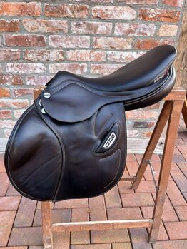 Springsattel Erreplus GTS braun, Erreplus GTS, Julia Schlegel, Jumping Saddle, Alfeld