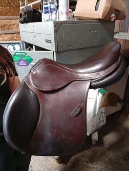Springsattel von Kentaur, Kentaur Kronos , Nigg, Jumping Saddle, Heerbrugg 