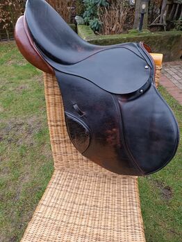 Springsattel von Waldhausen 17 Zoll - Gebraucht, Waldhausen  Moll, Tanja, Jumping Saddle, Ochtrup