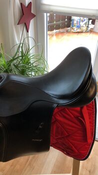 Springsattel Passiert Avior 17,5 Zoll, Passier  Avior , Degenhardt , Jumping Saddle, Schutterwald 