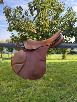 Springsattel Passier Marcus Ehning 2, Teak, 17“, Passier Marcus Ehning 2, Lisa, Jumping Saddle, Stuttgart