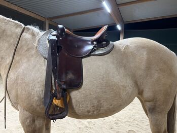 JVG Saddle Innovation Endurance, Westernsattel, Wanderreitsattel, JVG, Schneider, Western Saddle, Christes