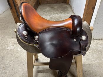 JVG Saddle Innovation Endurance, Westernsattel, Wanderreitsattel JVG