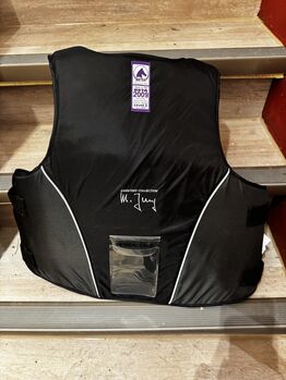 Schutzweste Michael Jung Eventing Collection