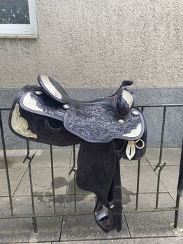 Champion Turf Showsattel FQ / Westernsattel, Champion Turf , Julia G. , Western Saddle, Löhne