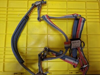 Pferdehalfter Eskadron