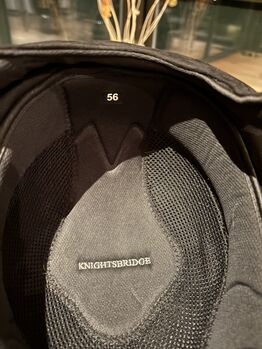 Reithelm von Felix Bühler Knightsbridge