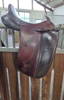 KenTaur Dressur Sattel Medea Kentaur Medea