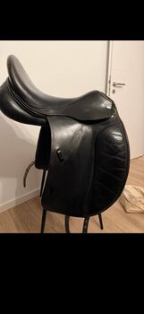 Kentaur Ithaka 17,5 Zoll Dressursattel, Kentaur Ithaka, Nadine, Dressage Saddle, Bingen