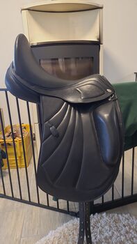 Kentaur Ithaka Monoblatt  Dressursattel, Kentaur Ithaka Monoblatt, Carolin Klemke, Dressage Saddle, Seedorf 