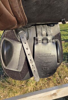 Kentaur Onyx Springsattel 17,5" – top gepflegt, schwarz-braun Kentaur Onyx