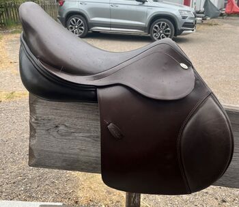 Kentaur Triton 17,5 Zoll braun, Kentaur Triton, Mel, Jumping Saddle, Waldshut-Tiengen