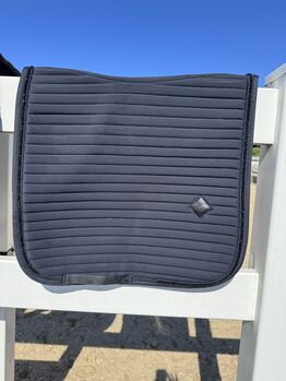 Kentucky Schabracke mit Bandagen, Kentucky , Sk, Dressage Pads, Landshut 