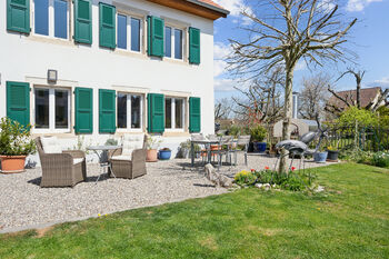 KERNSANIERTE REITSPORTIMMOBILIE IN IDYLLISCHER UMGEBUNG FÜR DIE PRIVATE PFERDEHALTUNG