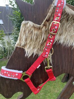 Weihnachts Halfter rot, Merle Bendig , Halters, Mülheim an der Ruhr