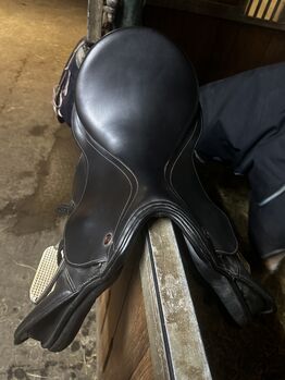 Kiefer Vielseitigkeitssattel Kiefer