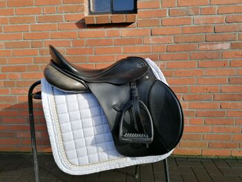 Kieffer Aachen Vielseitigkeitssattel 17-17,5'' KW 32, Kieffer  Aachen , Manuela Duve , All Purpose Saddle, Stoltebüll