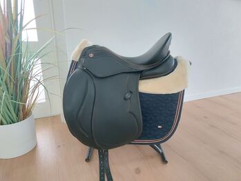 Kieffer Ascona 2 Dressursattel 17 schwarz-cognac wie neu 1. Hand viele Extras Restgarantie, Kieffer  Ascona 2, Mareike K, Dressage Saddle, Marsberg