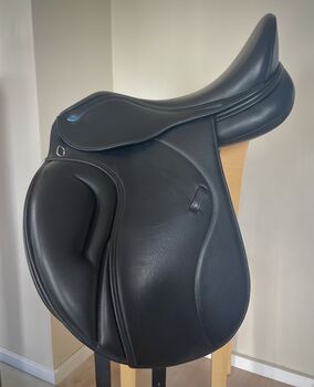 Kieffer Essentials Arena Dressursattel, Kieffer Essentials Arena, Christina Späthling, Dressage Saddle, Selb