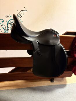 Kieffer Vielseitigkeitssattel EUROPE CT COMFORT, Kieffer  Vielseitigkeitssattel Schwerpunkt Dressur , Chantal Hartnagel, All Purpose Saddle, Feuchtwangen 