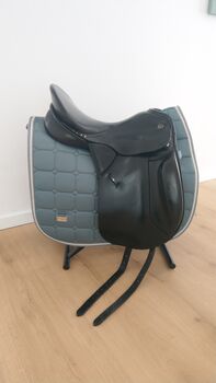 Kieffer Lech DL Grösse 1 17-17,5 mit rosegold Steinen frisch gepolstert!, Kieffer Lech DL AT, Mareike K, Dressage Saddle, Warburg