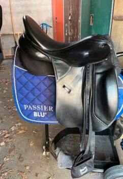 Kieffer Lech professional DL Gr. 2 / 18 Zoll 32er Kammer, Kieffer Lech professional DL, Steffi, Dressage Saddle, Nienburg