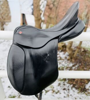 Kieffer Ulla Salzgeber „ Rusty“, Kieffer Rusty , A. Fleischer , Dressursattel, Kremperheide