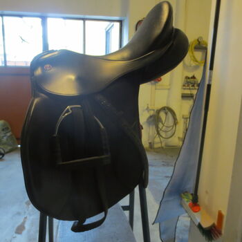 Kieffer Sattel Garmisch Leder schwarz 17,5 " Kieffer VS Garmisch
