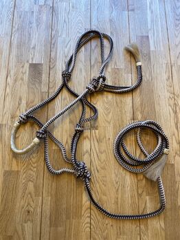 Knotenhalfter, Ann-Kristin, Halters, Berlin