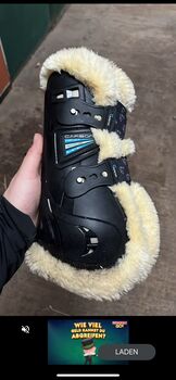 Carbon Gamachen von shires ARMA Gr. VB, Shires ARMA Gamaschen Carbon, Lena kress , Tendon Boots, Wilhelmshaven 