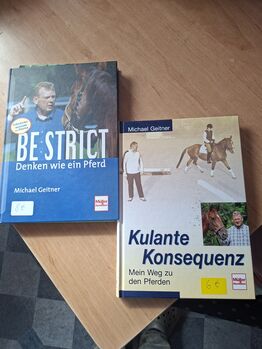 Pferdefachbücher zu verkaufen