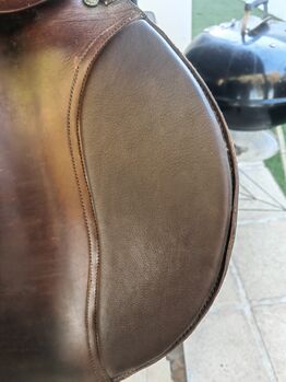Laird leather saddle - 17" Laird Light weight Toptani 