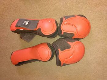 Lauria Garelli Golden Gate Bit orange WB Streichkappen, Lauria Garelli Golden Gate Bit, Rebecca, Tendon Boots, Ulm